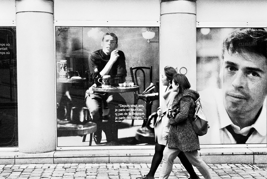 1 :: Street window